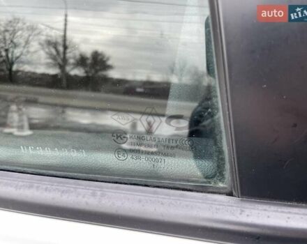 Білий Рено Колеос, об'ємом двигуна 2 л та пробігом 249 тис. км за 10200 $, фото 57 на Automoto.ua