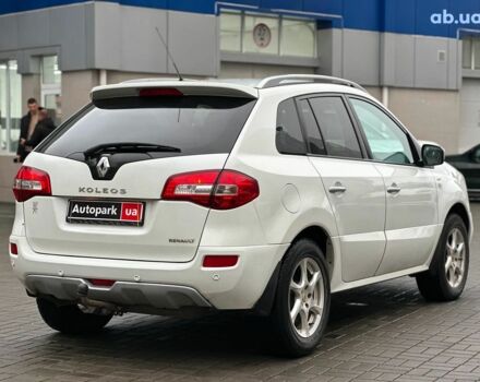 Белый Рено Колеос, объемом двигателя 2 л и пробегом 260 тыс. км за 10290 $, фото 3 на Automoto.ua