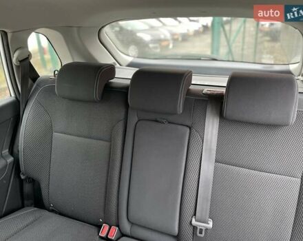 Білий Рено Колеос, об'ємом двигуна 2 л та пробігом 249 тис. км за 10200 $, фото 21 на Automoto.ua