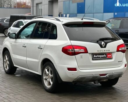 Белый Рено Колеос, объемом двигателя 2 л и пробегом 260 тыс. км за 10290 $, фото 5 на Automoto.ua