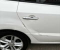 Рено Колеос 2011 в Киеве на Automoto.ua Белый Рено Колеос, объемом двигателя 2 л и пробегом 221 тыс. км за 8200 $, фото 13 на Automoto.ua