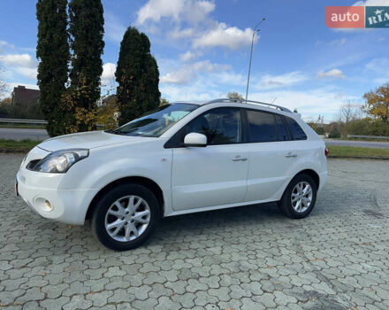 Белый Рено Колеос, объемом двигателя 2 л и пробегом 167 тыс. км за 9700 $, фото 1 на Automoto.ua