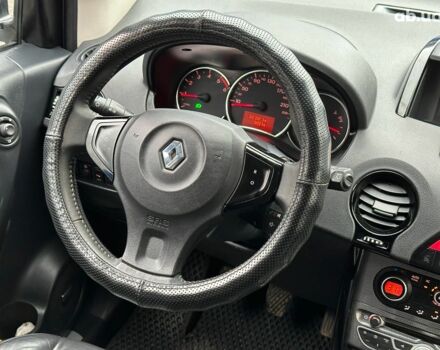 Белый Рено Колеос, объемом двигателя 2 л и пробегом 260 тыс. км за 10290 $, фото 19 на Automoto.ua