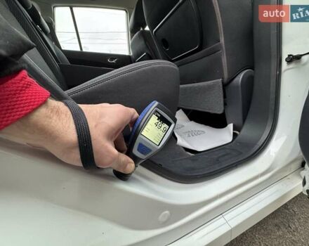 Білий Рено Колеос, об'ємом двигуна 2 л та пробігом 249 тис. км за 10200 $, фото 81 на Automoto.ua