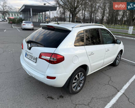 Белый Рено Колеос, объемом двигателя 2 л и пробегом 260 тыс. км за 9900 $, фото 6 на Automoto.ua