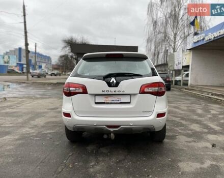 Білий Рено Колеос, об'ємом двигуна 2 л та пробігом 249 тис. км за 10200 $, фото 3 на Automoto.ua