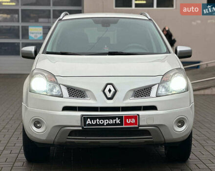 Белый Рено Колеос, объемом двигателя 2 л и пробегом 260 тыс. км за 10290 $, фото 1 на Automoto.ua