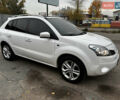 Рено Колеос 2011 в Киеве на Automoto.ua Белый Рено Колеос, объемом двигателя 2 л и пробегом 221 тыс. км за 8200 $, фото 11 на Automoto.ua