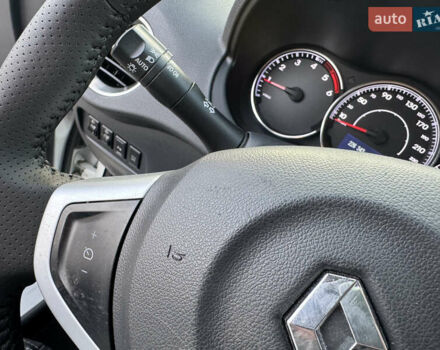 Белый Рено Колеос, объемом двигателя 2 л и пробегом 226 тыс. км за 12500 $, фото 32 на Automoto.ua