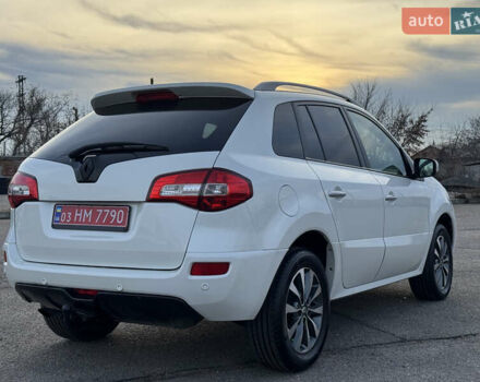Белый Рено Колеос, объемом двигателя 2 л и пробегом 226 тыс. км за 12500 $, фото 15 на Automoto.ua