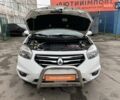 Білий Рено Колеос, об'ємом двигуна 2 л та пробігом 249 тис. км за 10200 $, фото 44 на Automoto.ua