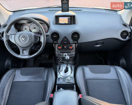 Білий Рено Колеос, об'ємом двигуна 2 л та пробігом 180 тис. км за 12300 $, фото 64 на Automoto.ua