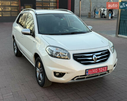Білий Рено Колеос, об'ємом двигуна 2 л та пробігом 180 тис. км за 12300 $, фото 7 на Automoto.ua