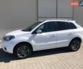 Белый Рено Колеос, объемом двигателя 2 л и пробегом 248 тыс. км за 11950 $, фото 5 на Automoto.ua