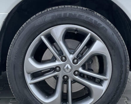 Белый Рено Колеос, объемом двигателя 2 л и пробегом 131 тыс. км за 13800 $, фото 44 на Automoto.ua