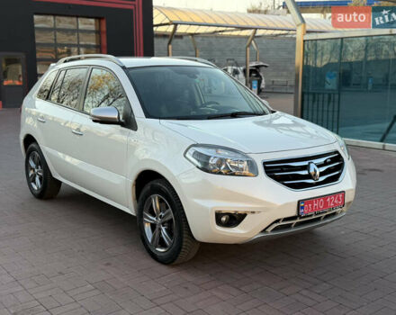 Білий Рено Колеос, об'ємом двигуна 2 л та пробігом 180 тис. км за 12300 $, фото 1 на Automoto.ua