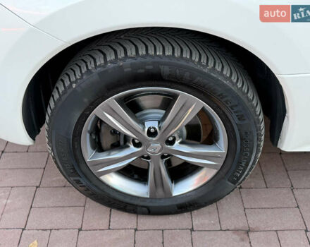 Білий Рено Колеос, об'ємом двигуна 2 л та пробігом 180 тис. км за 12300 $, фото 12 на Automoto.ua