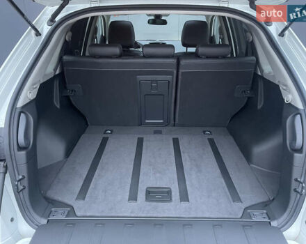 Белый Рено Колеос, объемом двигателя 2 л и пробегом 131 тыс. км за 13800 $, фото 31 на Automoto.ua