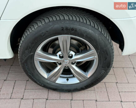 Білий Рено Колеос, об'ємом двигуна 2 л та пробігом 180 тис. км за 12300 $, фото 11 на Automoto.ua