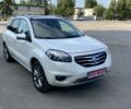 Белый Рено Колеос, объемом двигателя 2 л и пробегом 154 тыс. км за 13000 $, фото 1 на Automoto.ua
