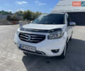 Белый Рено Колеос, объемом двигателя 2.5 л и пробегом 184 тыс. км за 10999 $, фото 3 на Automoto.ua