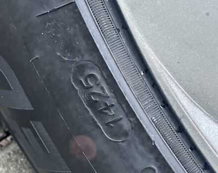 Белый Рено Колеос, объемом двигателя 2 л и пробегом 131 тыс. км за 13800 $, фото 45 на Automoto.ua