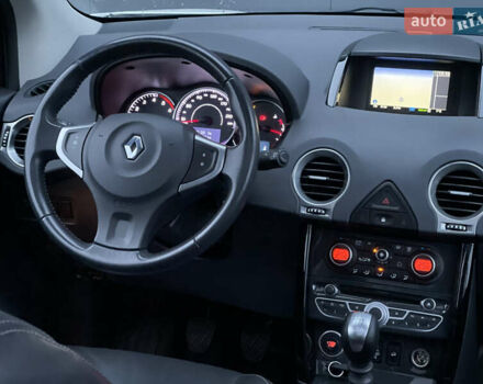 Белый Рено Колеос, объемом двигателя 2 л и пробегом 131 тыс. км за 13800 $, фото 14 на Automoto.ua