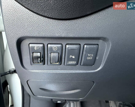 Білий Рено Колеос, об'ємом двигуна 2 л та пробігом 180 тис. км за 12300 $, фото 74 на Automoto.ua