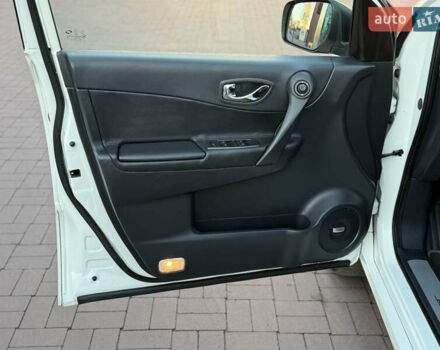 Білий Рено Колеос, об'ємом двигуна 2 л та пробігом 180 тис. км за 12300 $, фото 17 на Automoto.ua