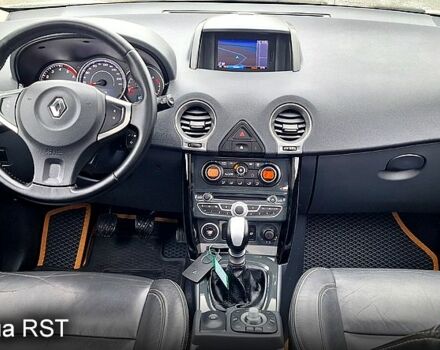 Белый Рено Колеос, объемом двигателя 2 л и пробегом 182 тыс. км за 13300 $, фото 11 на Automoto.ua