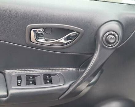 Белый Рено Колеос, объемом двигателя 2 л и пробегом 182 тыс. км за 13300 $, фото 66 на Automoto.ua