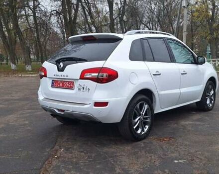 Белый Рено Колеос, объемом двигателя 2 л и пробегом 182 тыс. км за 13300 $, фото 6 на Automoto.ua