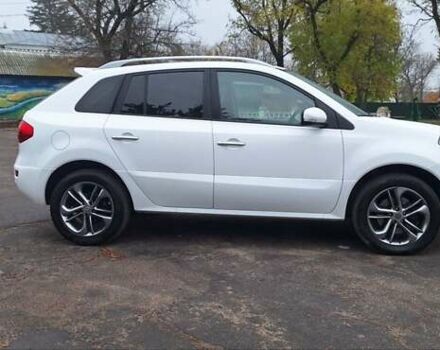 Белый Рено Колеос, объемом двигателя 2 л и пробегом 182 тыс. км за 13300 $, фото 3 на Automoto.ua