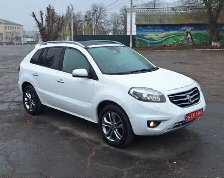 Белый Рено Колеос, объемом двигателя 2 л и пробегом 182 тыс. км за 13300 $, фото 107 на Automoto.ua