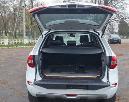 Белый Рено Колеос, объемом двигателя 2 л и пробегом 182 тыс. км за 13300 $, фото 15 на Automoto.ua
