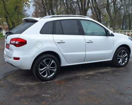 Белый Рено Колеос, объемом двигателя 2 л и пробегом 182 тыс. км за 13300 $, фото 103 на Automoto.ua