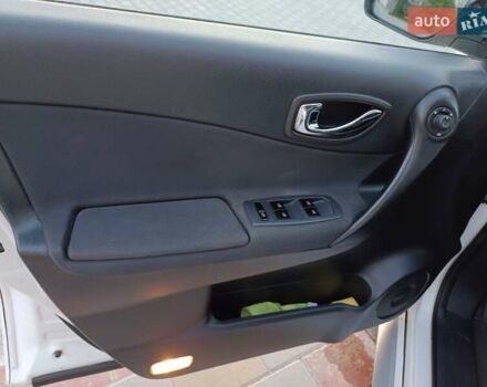 Білий Рено Колеос, об'ємом двигуна 2 л та пробігом 187 тис. км за 11899 $, фото 24 на Automoto.ua