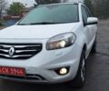 Белый Рено Колеос, объемом двигателя 2 л и пробегом 182 тыс. км за 13300 $, фото 96 на Automoto.ua