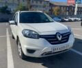 Білий Рено Колеос, об'ємом двигуна 2 л та пробігом 284 тис. км за 12500 $, фото 1 на Automoto.ua