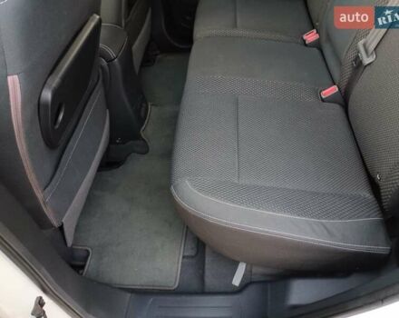 Білий Рено Колеос, об'ємом двигуна 2 л та пробігом 187 тис. км за 11899 $, фото 28 на Automoto.ua