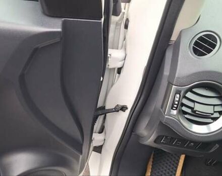 Белый Рено Колеос, объемом двигателя 2 л и пробегом 182 тыс. км за 13300 $, фото 50 на Automoto.ua