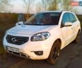 Белый Рено Колеос, объемом двигателя 2 л и пробегом 140 тыс. км за 9600 $, фото 1 на Automoto.ua