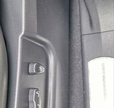 Белый Рено Колеос, объемом двигателя 2 л и пробегом 182 тыс. км за 13300 $, фото 115 на Automoto.ua