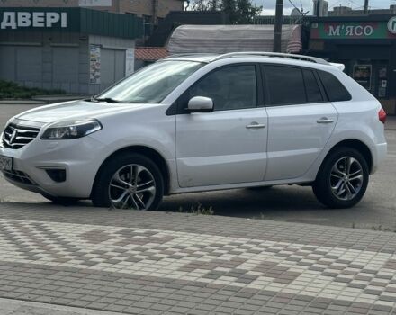 Белый Рено Колеос, объемом двигателя 2 л и пробегом 260 тыс. км за 11000 $, фото 1 на Automoto.ua