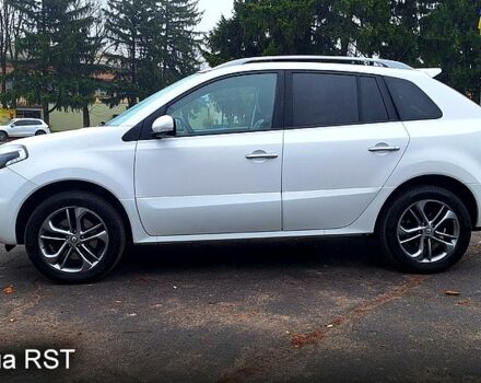 Белый Рено Колеос, объемом двигателя 2 л и пробегом 182 тыс. км за 13300 $, фото 3 на Automoto.ua