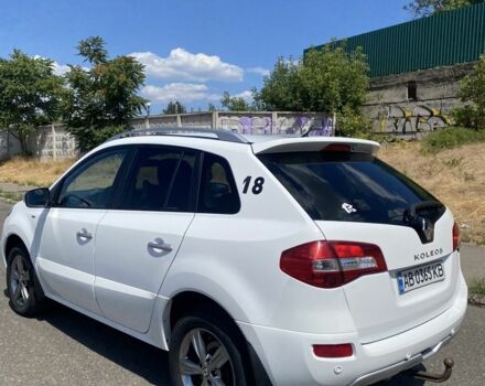 Білий Рено Колеос, об'ємом двигуна 2 л та пробігом 260 тис. км за 12500 $, фото 1 на Automoto.ua