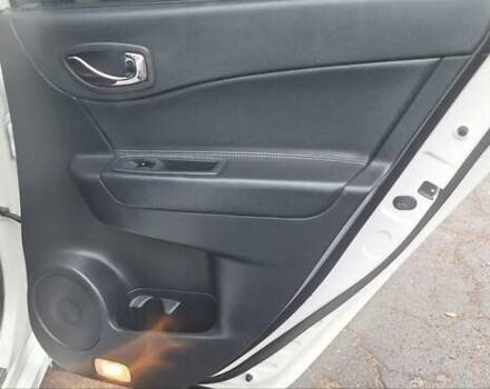 Белый Рено Колеос, объемом двигателя 2 л и пробегом 182 тыс. км за 13300 $, фото 82 на Automoto.ua