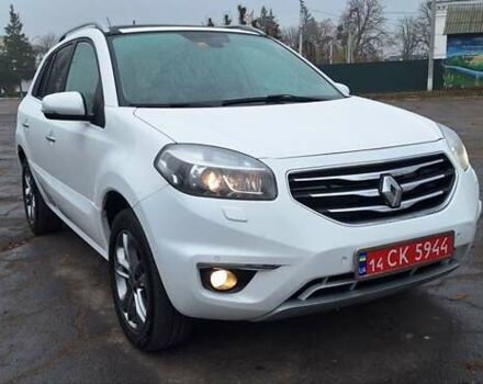 Белый Рено Колеос, объемом двигателя 2 л и пробегом 182 тыс. км за 13300 $, фото 109 на Automoto.ua