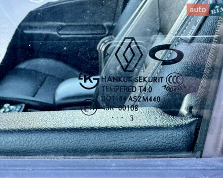 Белый Рено Колеос, объемом двигателя 2 л и пробегом 203 тыс. км за 13300 $, фото 25 на Automoto.ua