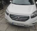 Белый Рено Колеос, объемом двигателя 2 л и пробегом 280 тыс. км за 12500 $, фото 1 на Automoto.ua